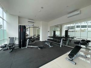 Serpong Garden Apartment by Kakarama Room