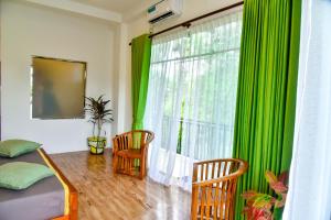 Villa Green Smile