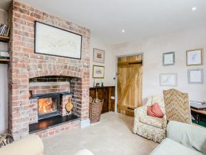 4 Bed in Llanidloes 51651