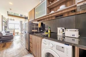 Moda Condo Nimman 608 - Super Deluxe Mountain View next to MAYA