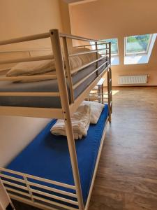 Szkolne Schronisko Młodzieżowe w Hucie Starej