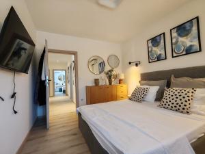 MASLINA Rogoznica NEW VILA