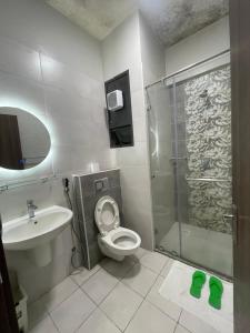 Uko Nyumbani Two Bedroom At Silverstone Kilimani