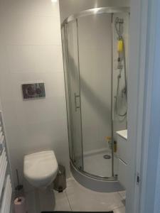 joli studio en face de la gare