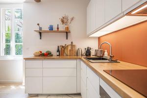 LEMERAUDE duplex confortable au cœur de Cannes, proche plage du Midi et Palais