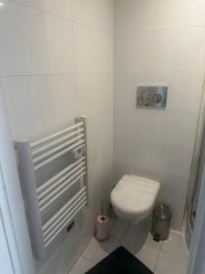 joli studio en face de la gare