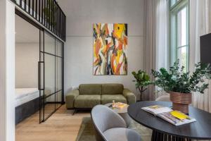 Luxury Design Loft Escape In Riga