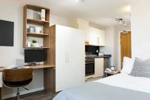 Students Only Bronze Studio Upper Level Premium View at South Bank Residence