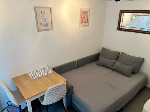 Maisons de vacances Detente aux beaumonts : Maison 1 Chambre