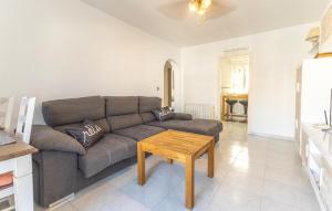 Gorgeous Home In Orihuela