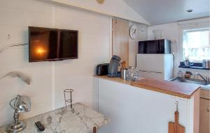 Campings Gorgeous Stacaravan In Saint-Paul-Les-Dax : photos des chambres