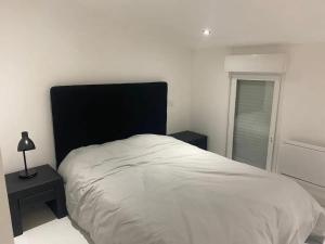 Maisons de vacances Maison accueillante a Trebes avec 2 chambres : photos des chambres