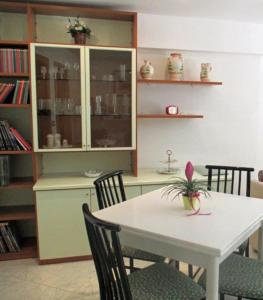 Nago-Torbole Apartment Garden