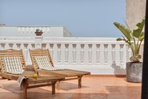 Atlantic Nomad Retreat