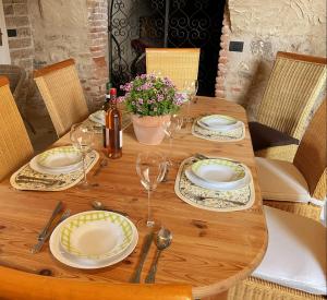 ANTICO BORGO PRABIÙ Appartement Hegos