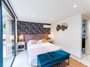 Appart Hotel 2 Chambres - cuisine - parking