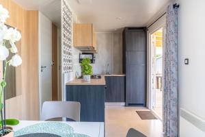 Campings Camping de la Corniche - Plestin-les-Greves : photos des chambres