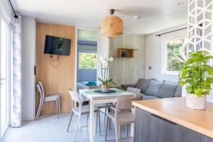 Campings Camping de la Corniche - Plestin-les-Greves : photos des chambres