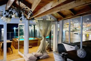 Paris Luxury Penthouse