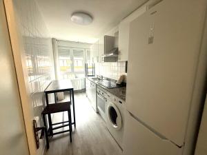 PISO CON PRECIOSA GALERÍA y GARAJE