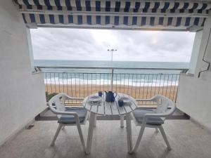 Estudio con Terraza y Vista al Mar en Costa Brava - ES-209-7