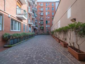 I-Host Apartment - Cambiasi 8