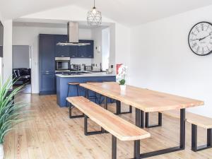 The Wee White Cottage