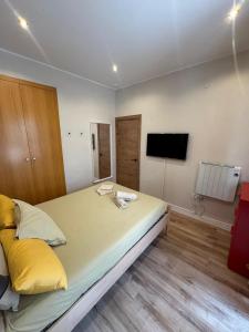 PRECIOUS AND ORIGINAL APARTMENT CENTER