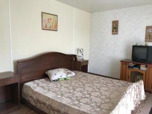 Великий будинок для відпочинку з мангалом