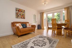 Rydal Palace Rugby - Charming 2Bed Haven With Free Driveway Parking