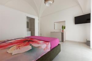 Amate by BarbarHouse