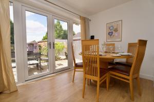 Rydal Palace Rugby - Charming 2Bed Haven With Free Driveway Parking