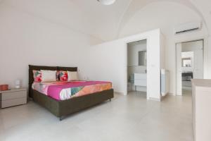 Amate by BarbarHouse