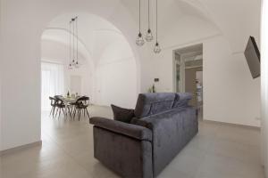 Amate by BarbarHouse