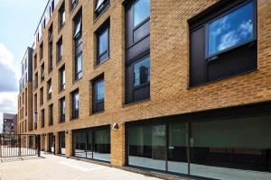 Students Only Silver Studio Lower Level Westminster Residence