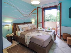 Emerald - Prestigious Apartment 5 Minutes by Car from Old Town