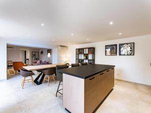 Appart HOTEL 3 Chambres - parking - clim