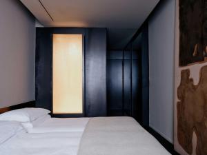 Superior Twin Room room in STRAF | a Member of Design Hotels™