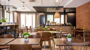 Hotels Campanile NATURE - Rodez : photos des chambres