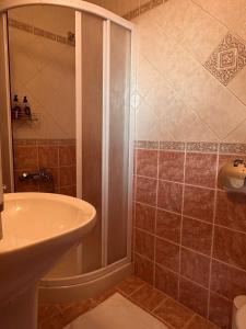 Naos Family House , Paralia Ofriniou