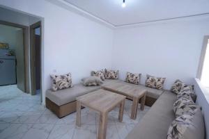 750 martil ,Modern apartment in Martil 2 bedrooms balcony