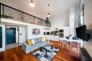Family apartments with balcony in center of Prague