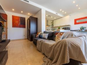 Apartment Giovan by Interhome