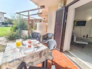 Apartment Iris 7- Terza Spiaggia by Interhome img24