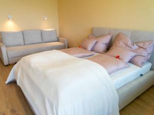 Apartment Wohnung 305 Bergblick by Interhome