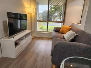 Simple and Comfy Family Home between BNE and Ipswich