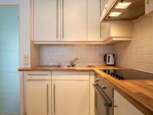 Apartment Leonifi with terrace by Interhome