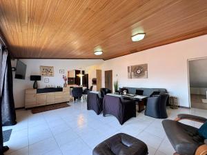 Apartment Lure with Sea View