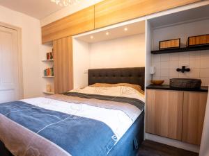 Apartment Centrally located Maris by Interhome