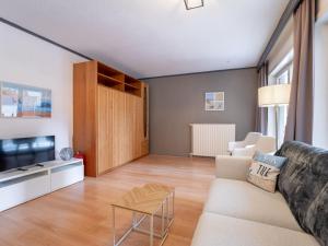 Studio Sealing with balcony by Interhome